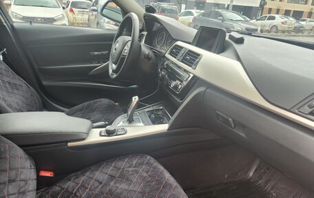 BMW 3 серия, 2015 год, 1 450 000 рублей, 14 фотография