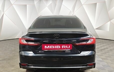 Toyota Camry, 2024 год, 3 200 000 рублей, 8 фотография