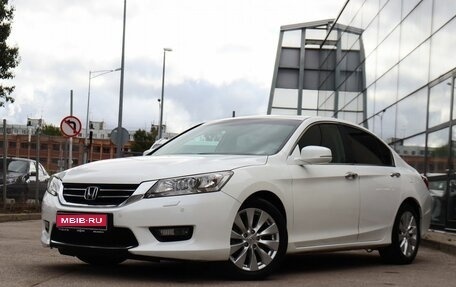 Honda Accord IX рестайлинг, 2013 год, 1 550 000 рублей, 1 фотография
