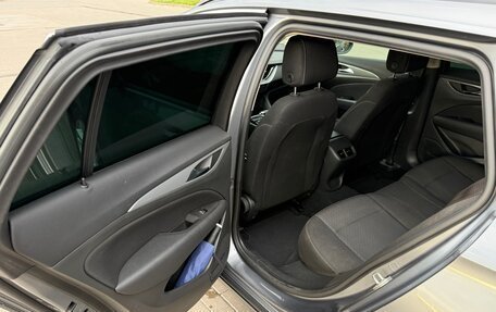 Opel Insignia II рестайлинг, 2019 год, 1 500 000 рублей, 15 фотография