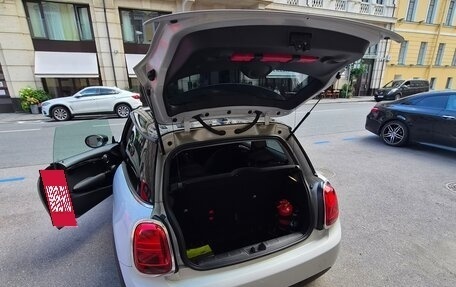 MINI Hatch, 2019 год, 2 270 000 рублей, 7 фотография