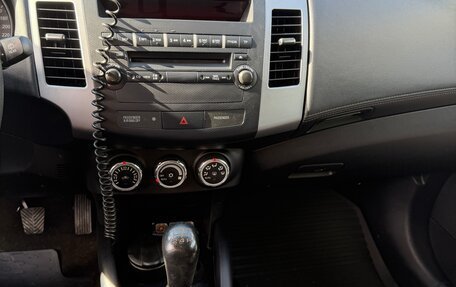 Mitsubishi Outlander III рестайлинг 3, 2012 год, 1 550 000 рублей, 9 фотография