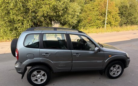 Chevrolet Niva I рестайлинг, 2010 год, 170 000 рублей, 7 фотография