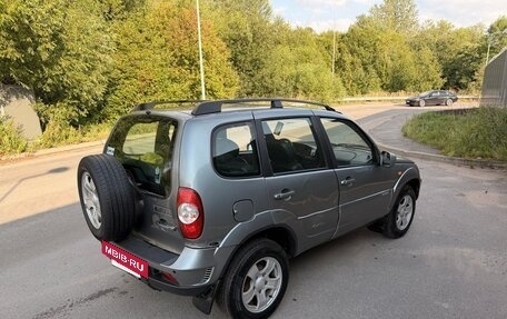 Chevrolet Niva I рестайлинг, 2010 год, 170 000 рублей, 6 фотография