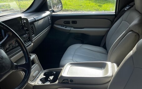 Chevrolet Suburban, 2000 год, 1 600 000 рублей, 8 фотография