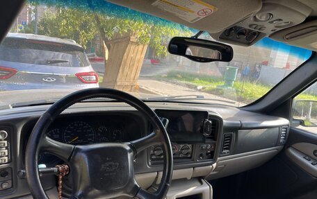 Chevrolet Suburban, 2000 год, 1 600 000 рублей, 9 фотография