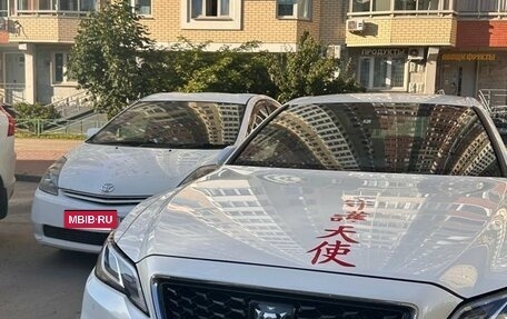Toyota Crown, 2018 год, 3 000 000 рублей, 2 фотография