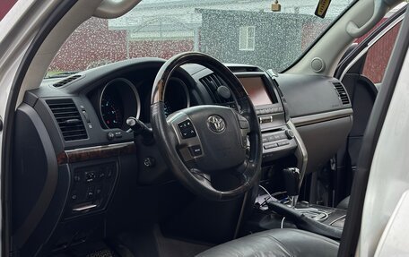 Toyota Land Cruiser 200, 2009 год, 2 500 000 рублей, 7 фотография