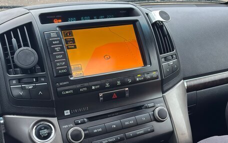 Toyota Land Cruiser 200, 2009 год, 2 500 000 рублей, 28 фотография