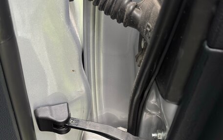 Toyota Land Cruiser 200, 2009 год, 2 500 000 рублей, 33 фотография