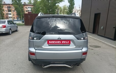 Mitsubishi Outlander III рестайлинг 3, 2008 год, 1 000 000 рублей, 6 фотография