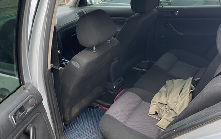 Volkswagen Golf IV, 2000 год, 250 000 рублей, 2 фотография