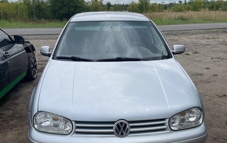 Volkswagen Golf IV, 2000 год, 250 000 рублей, 3 фотография