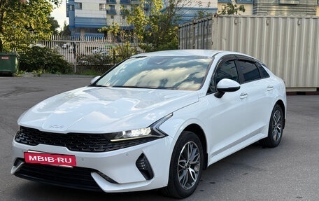 KIA K5, 2021 год, 2 500 000 рублей, 10 фотография