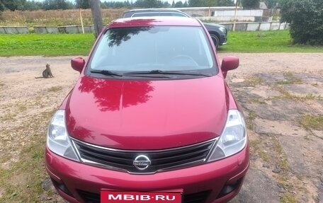 Nissan Tiida, 2011 год, 860 000 рублей, 2 фотография
