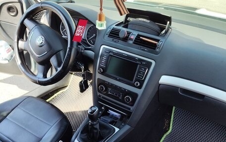 Skoda Octavia, 2012 год, 950 000 рублей, 5 фотография