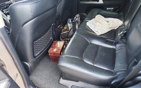 Toyota Land Cruiser 200, 2013 год, 4 100 000 рублей, 8 фотография