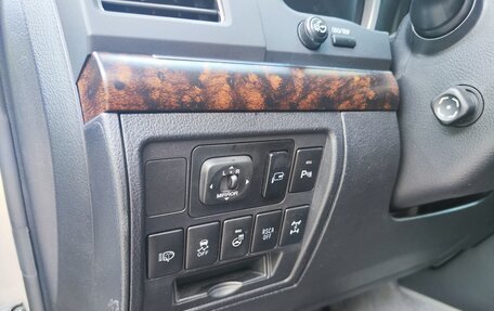 Toyota Land Cruiser 200, 2013 год, 4 100 000 рублей, 13 фотография
