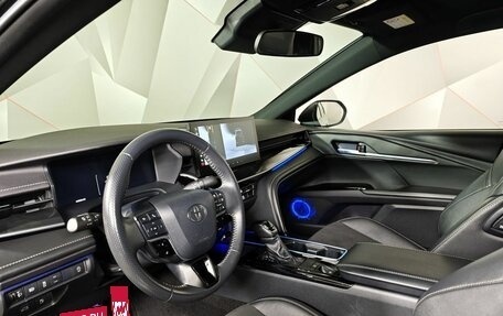 Toyota Camry, 2024 год, 3 200 000 рублей, 19 фотография