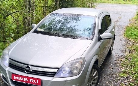 Opel Astra H, 2005 год, 280 000 рублей, 1 фотография