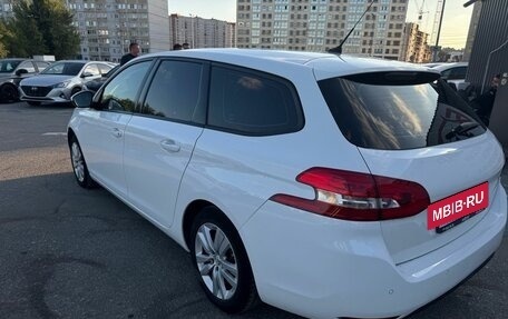 Peugeot 308 II, 2016 год, 900 000 рублей, 4 фотография
