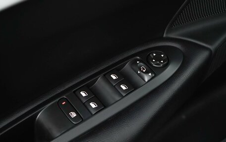 Citroen C4 II рестайлинг, 2017 год, 928 000 рублей, 13 фотография