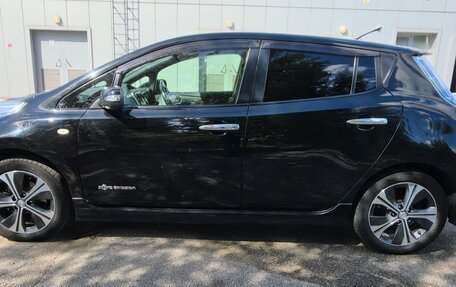 Nissan Leaf I, 2014 год, 1 100 000 рублей, 10 фотография