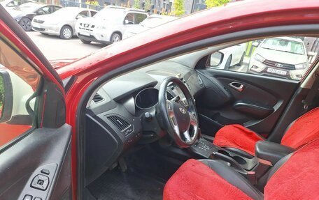 Hyundai ix35 I рестайлинг, 2013 год, 800 000 рублей, 6 фотография