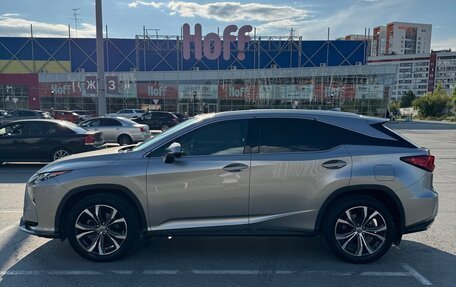 Lexus RX IV рестайлинг, 2017 год, 4 000 000 рублей, 2 фотография