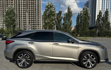 Lexus RX IV рестайлинг, 2017 год, 4 000 000 рублей, 4 фотография