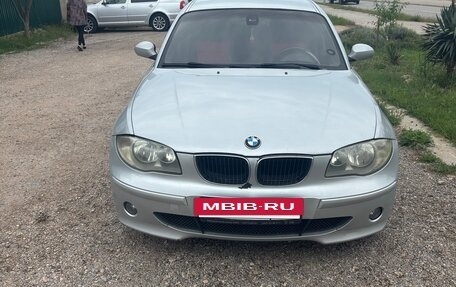 BMW 1 серия, 2004 год, 600 000 рублей, 9 фотография