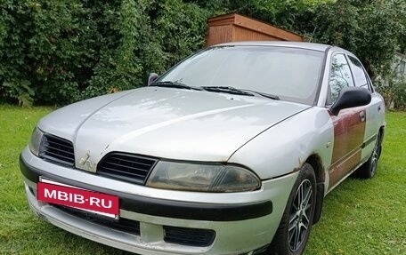 Mitsubishi Carisma I, 2002 год, 250 000 рублей, 2 фотография