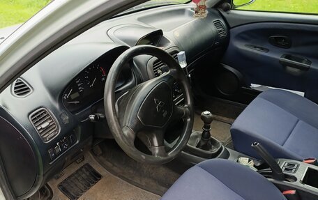 Mitsubishi Carisma I, 2002 год, 250 000 рублей, 15 фотография