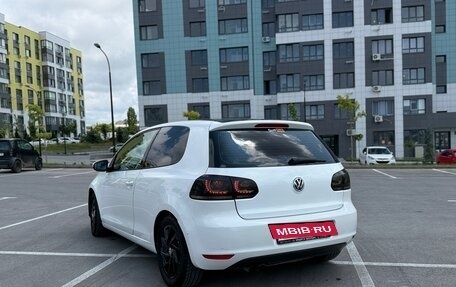 Volkswagen Golf VI, 2009 год, 900 000 рублей, 2 фотография