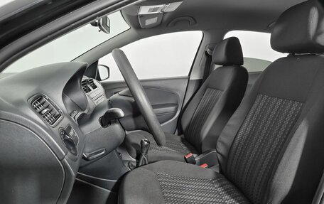 Volkswagen Polo VI (EU Market), 2016 год, 999 000 рублей, 13 фотография