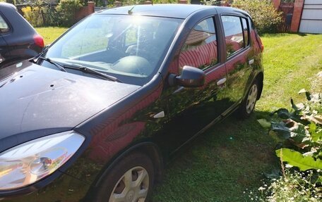 Renault Sandero I, 2011 год, 550 000 рублей, 1 фотография