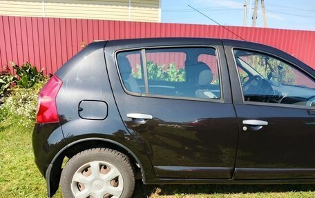 Renault Sandero I, 2011 год, 550 000 рублей, 4 фотография