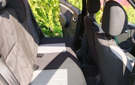 Renault Sandero I, 2011 год, 550 000 рублей, 15 фотография