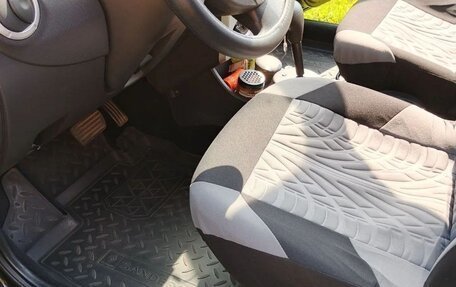 Renault Sandero I, 2011 год, 550 000 рублей, 11 фотография