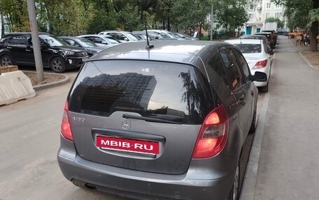 Mercedes-Benz A-Класс, 2011 год, 800 000 рублей, 3 фотография
