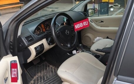 Mercedes-Benz A-Класс, 2011 год, 800 000 рублей, 11 фотография