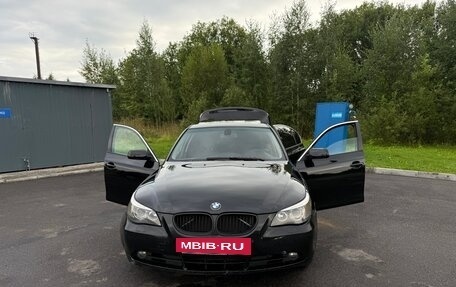 BMW 5 серия, 2005 год, 900 000 рублей, 6 фотография