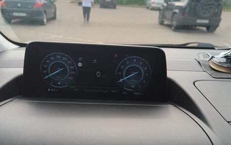 Hyundai Staria, 2024 год, 6 200 000 рублей, 16 фотография