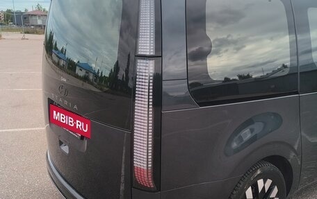 Hyundai Staria, 2024 год, 6 200 000 рублей, 13 фотография