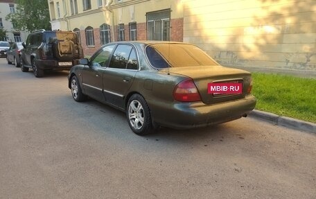 Hyundai Sonata III рестайлинг, 1998 год, 159 000 рублей, 9 фотография