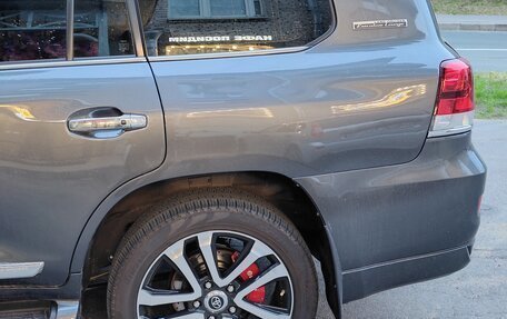 Toyota Land Cruiser 200, 2011 год, 3 950 000 рублей, 15 фотография
