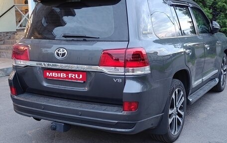 Toyota Land Cruiser 200, 2011 год, 3 950 000 рублей, 12 фотография