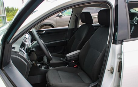 Skoda Rapid I, 2018 год, 1 170 000 рублей, 7 фотография