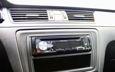 Skoda Rapid I, 2018 год, 1 170 000 рублей, 14 фотография
