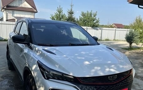 Geely Coolray I, 2023 год, 2 100 000 рублей, 2 фотография